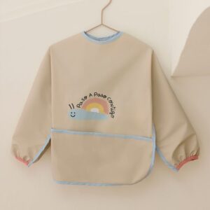 Babero Mayoral unisex con mangas REF 9065