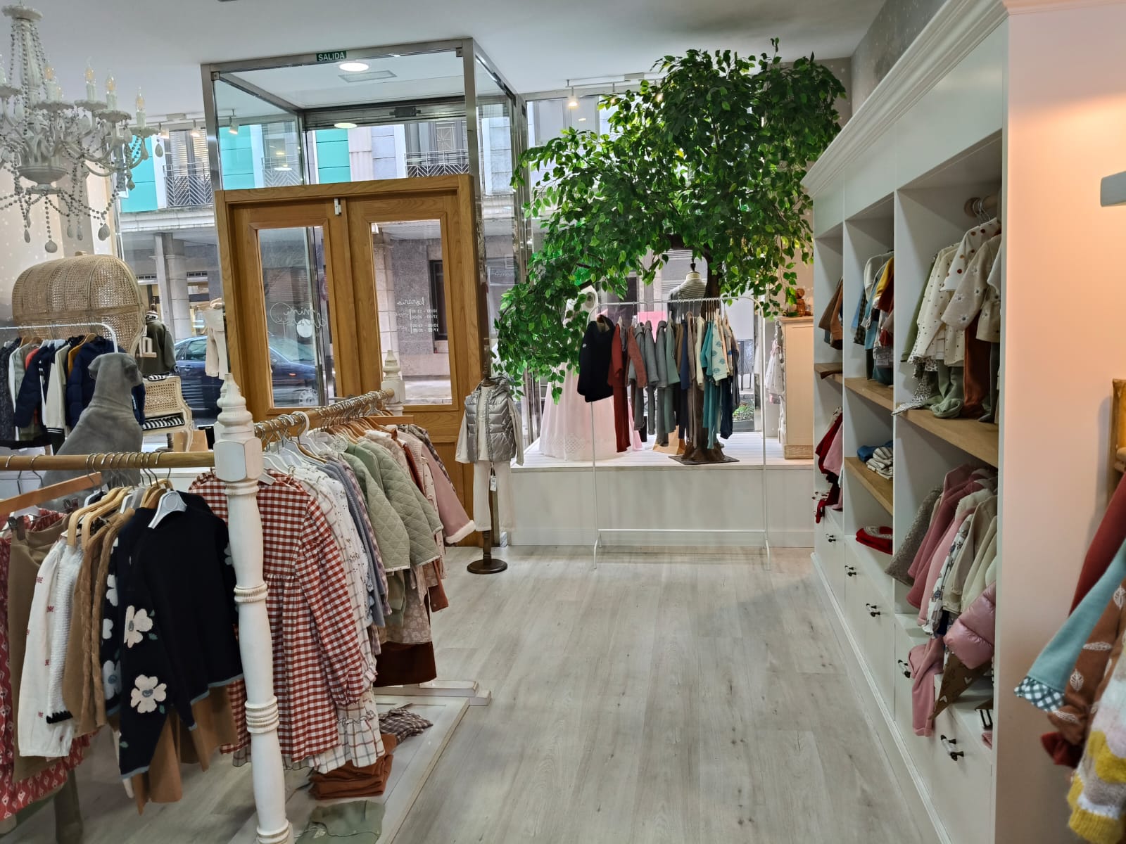 Tienda-Moda-Infantil-y-juvenil-Miniklass