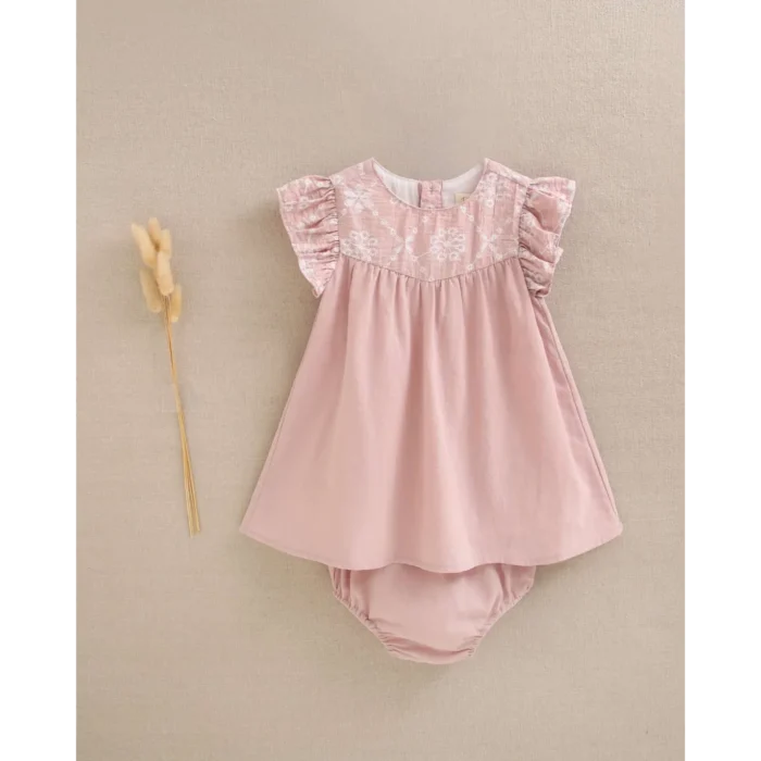 vestido-de-bebe-rosa-con-braguita-y-bordado-de-flores-en-pechera_2
