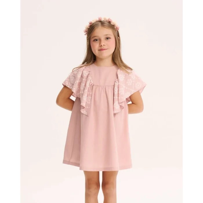 vestido-de-nina-rosa-con-volante-de-flores-bordadas-en-mangas_2