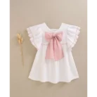 vestido-de-nina-de-plumeti-blanco-con-volantes-en-manga_4